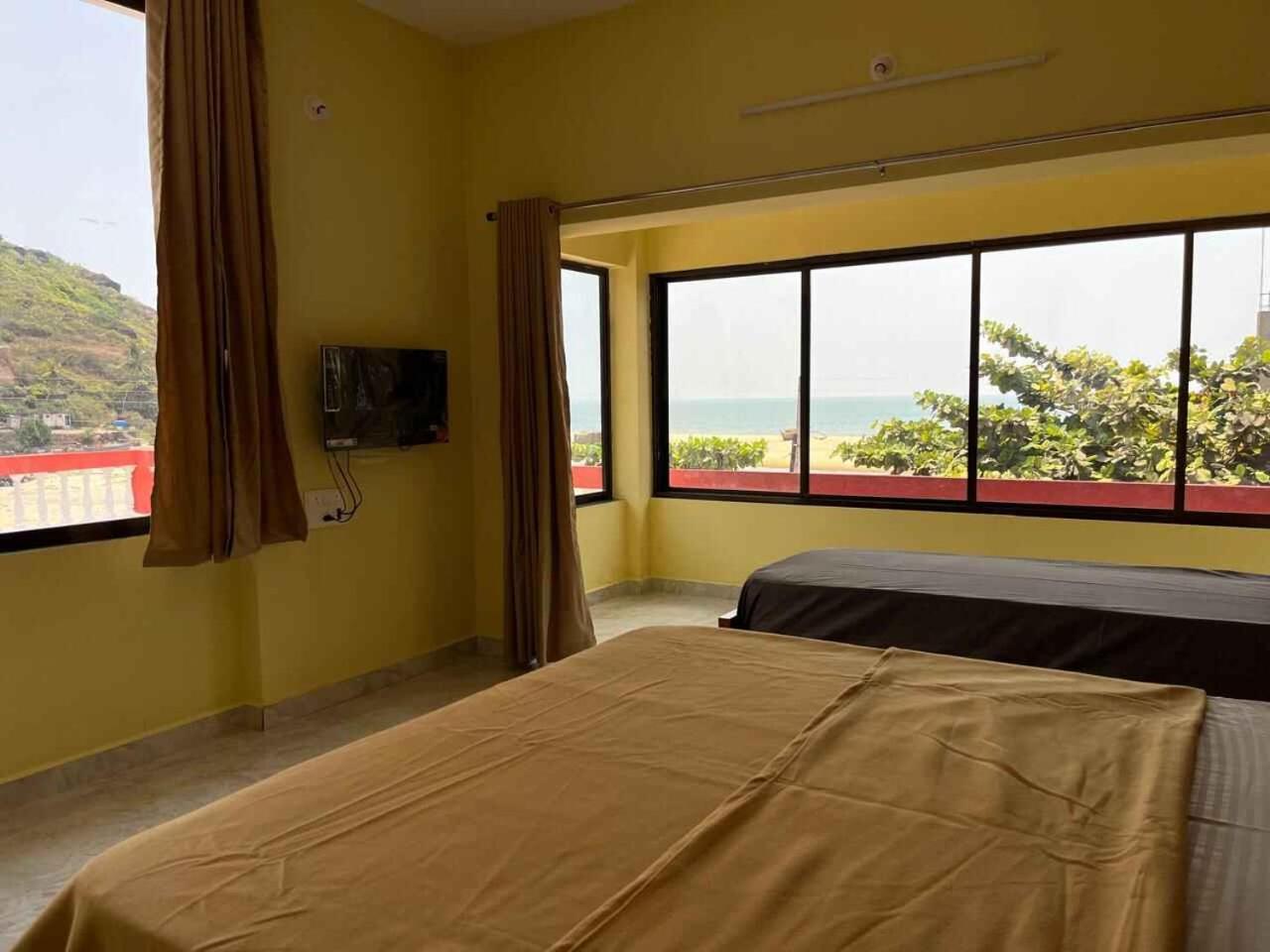 Klub Khavana- The Exclusive Beachfront Resort Vengurla Esterno foto